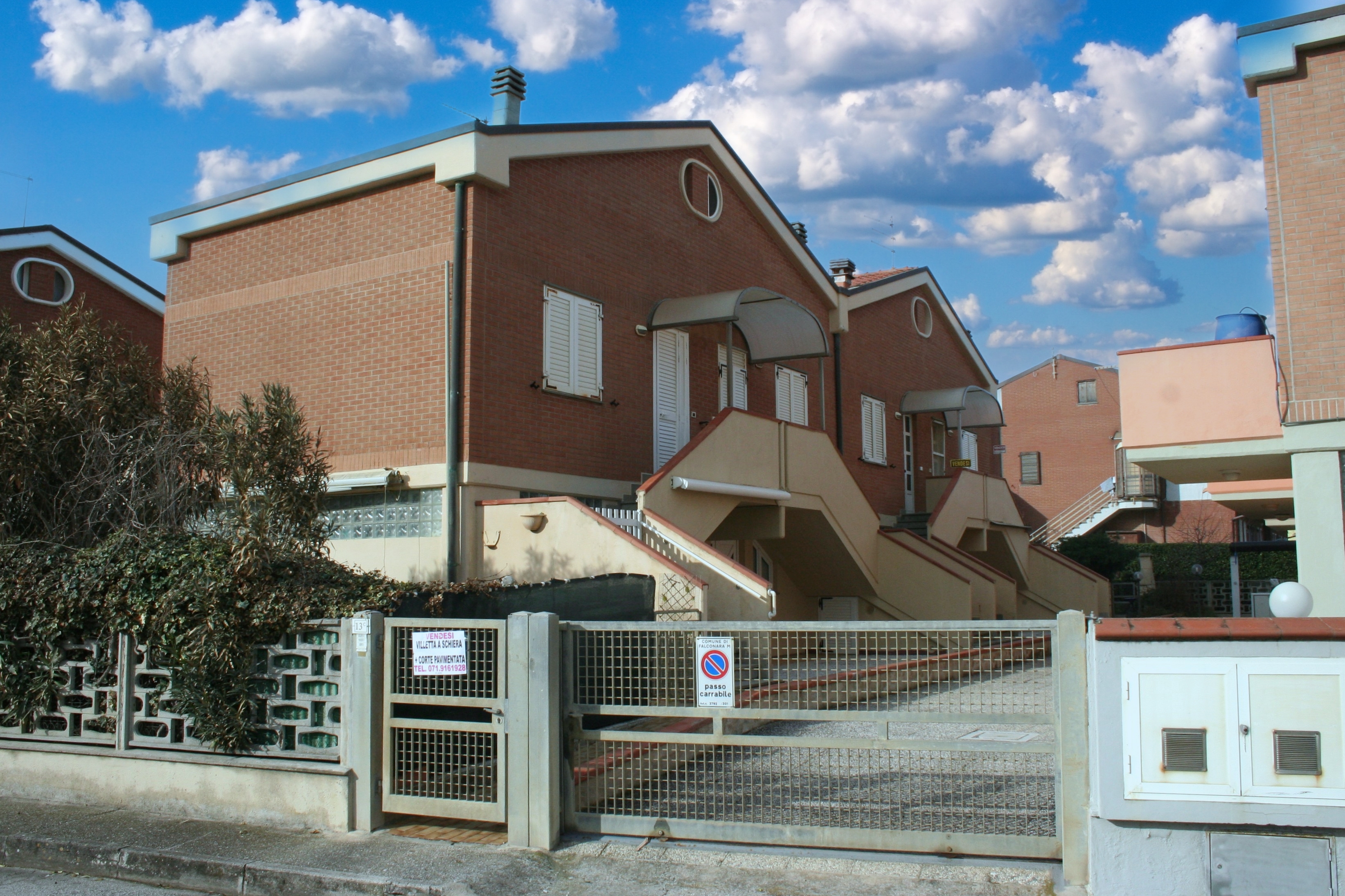 VILLETTA A SCHIERA 7