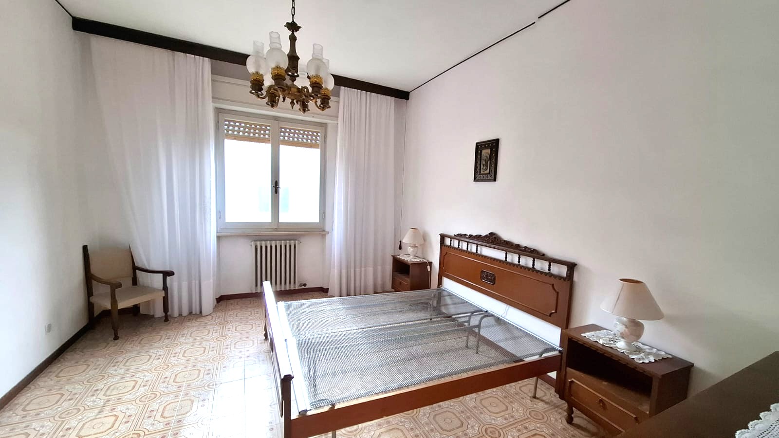 APPARTAMENTO CON 3 CAMERE 3