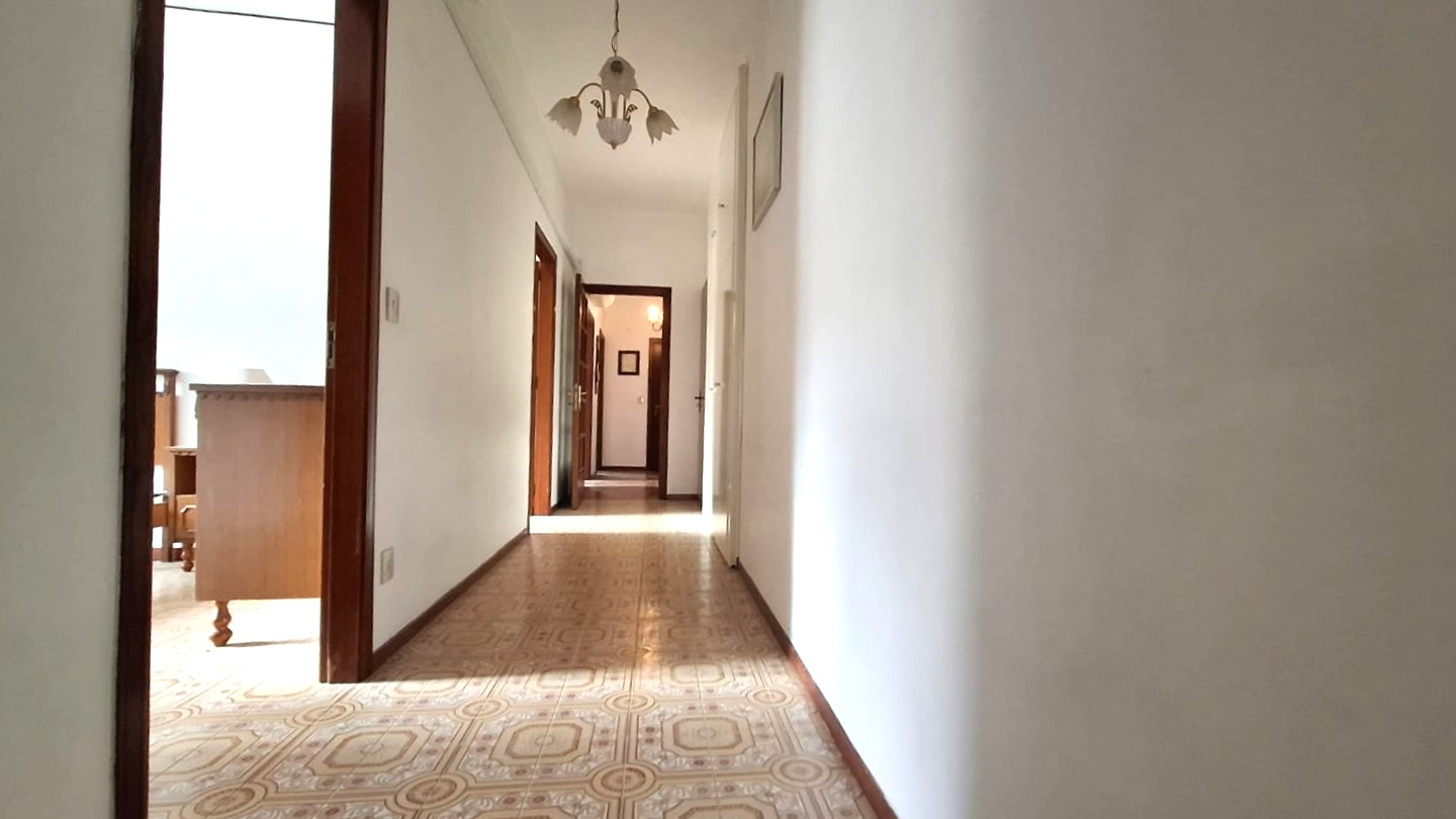 APPARTAMENTO CON 3 CAMERE 5