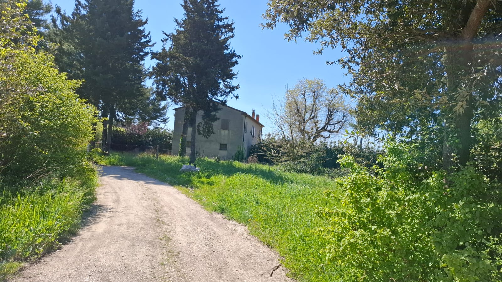 MAZZANGRUGNO PORZIONE DI CASA + TERRENO 0