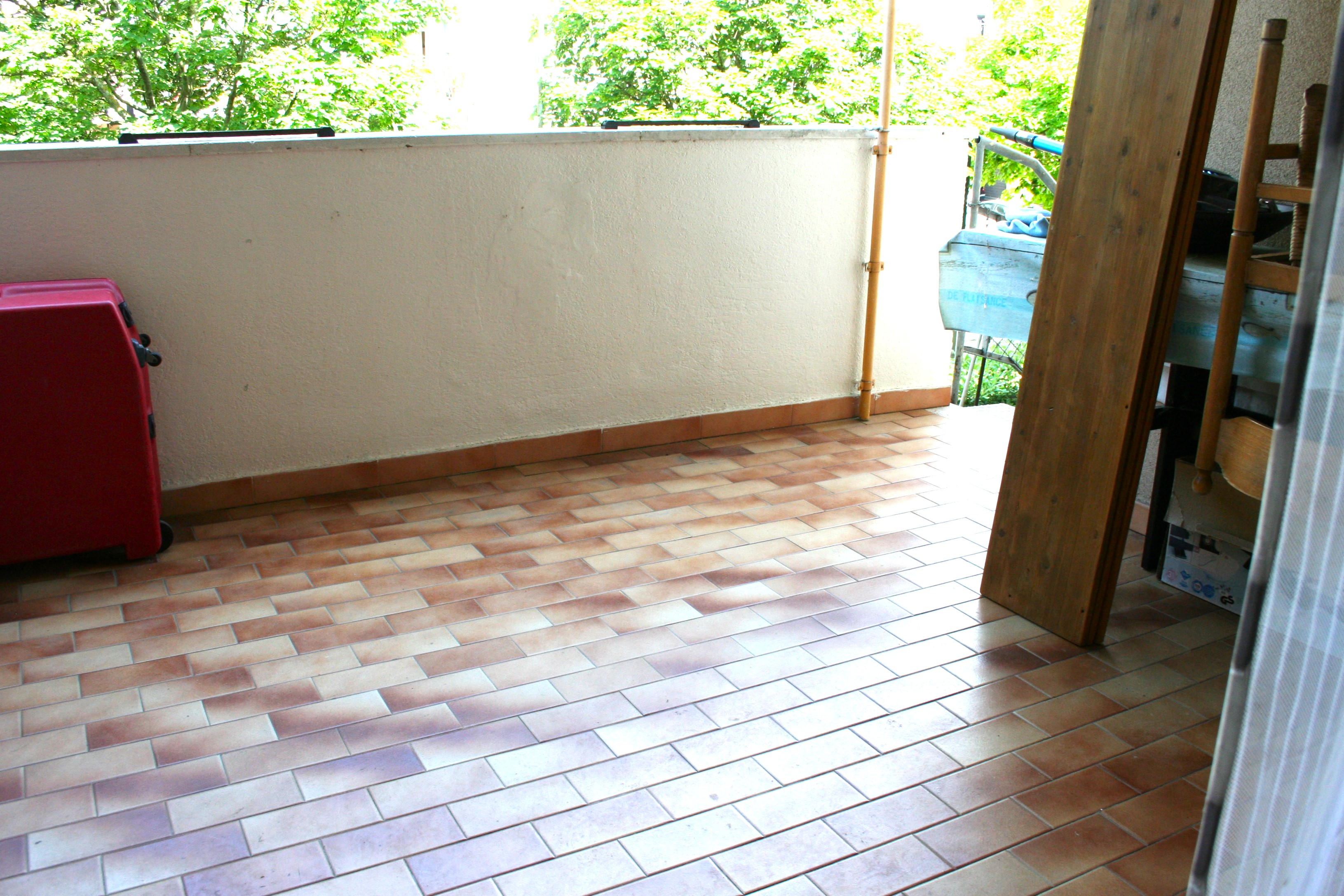 APPARTAMENTO CON TERRAZZO E GIARDINO 5