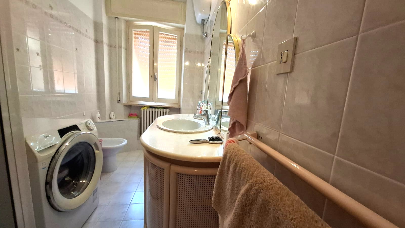 APPARTAMENTO CON 3 CAMERE 4